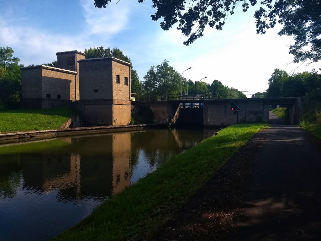 Eine weitere Schleuse